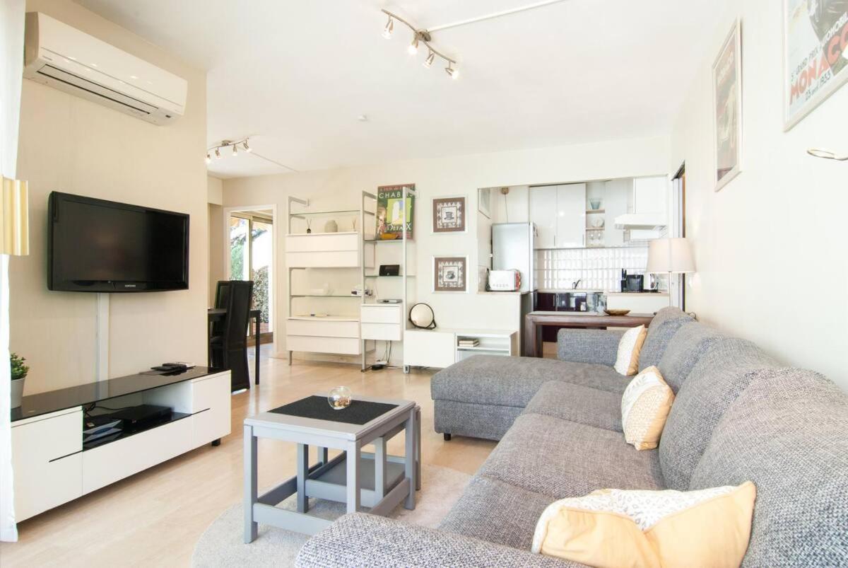 Elegant Apt W/2 Terraces/Mins To Beach & Shops أنتيب المظهر الخارجي الصورة